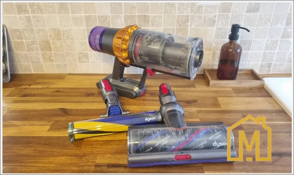entretenir votre aspirateur Dyson